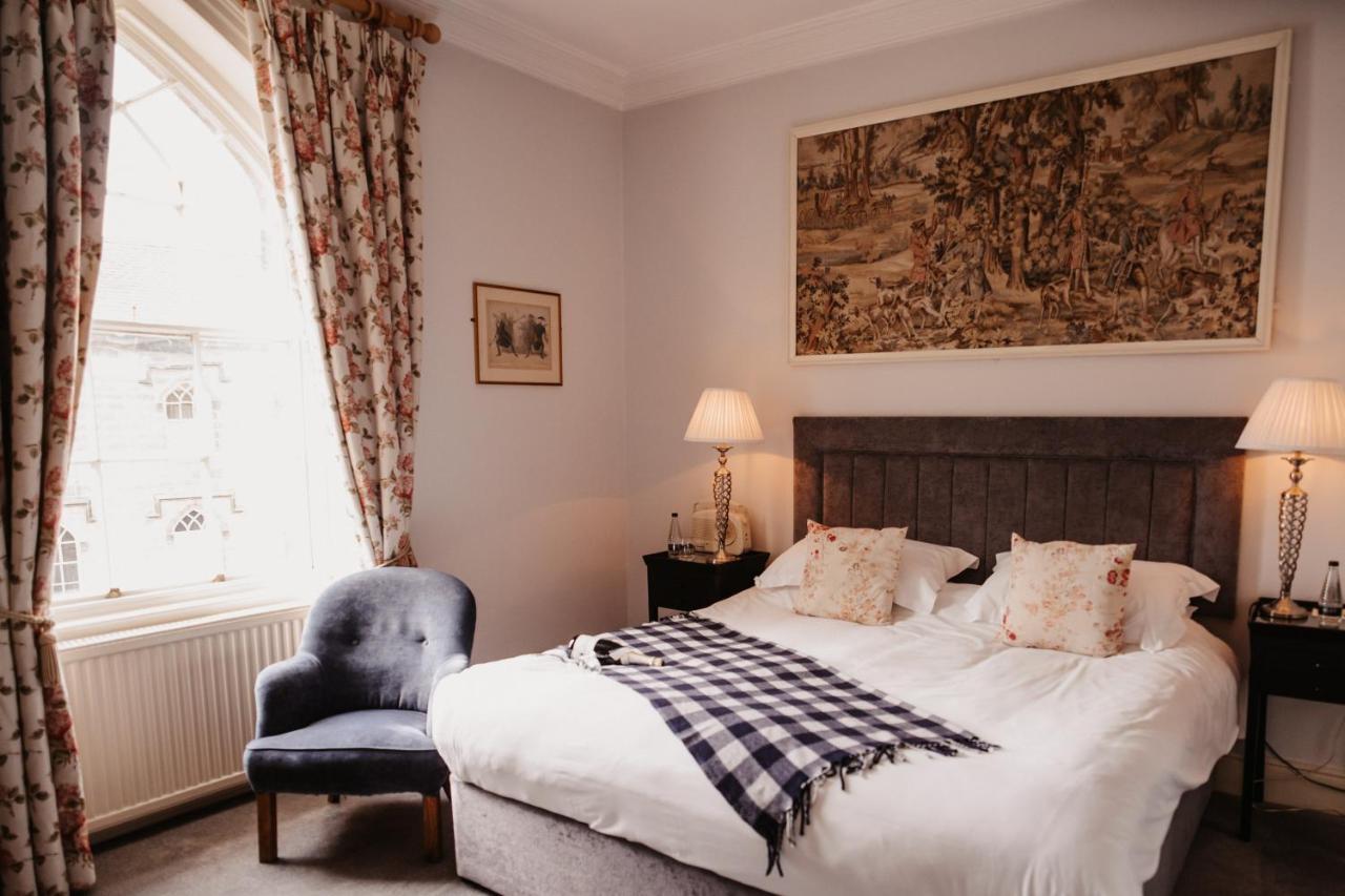 The Boar'S Head Hotel Harrogate Bagian luar foto